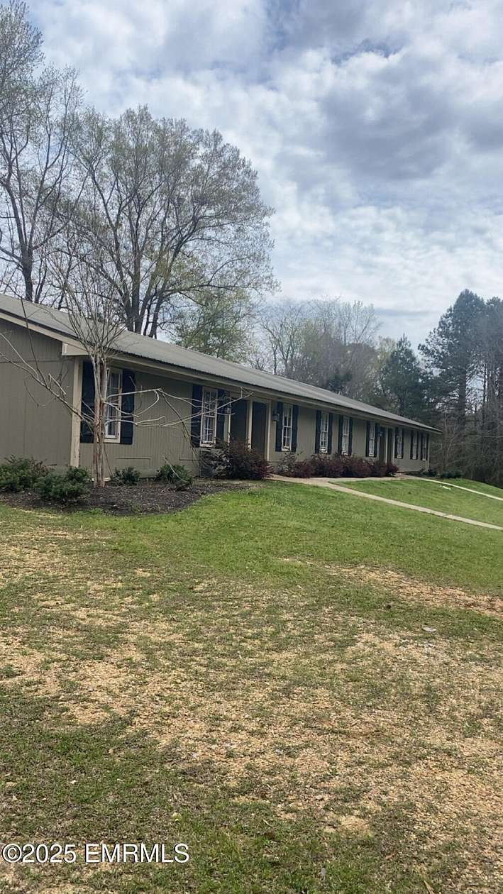 8 Acres of Commercial Land for Sale in Collinsville, Mississippi