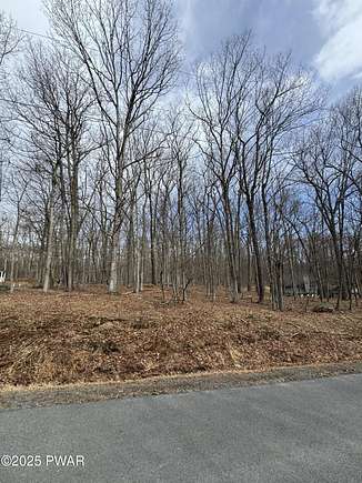 0.46 Acres of Residential Land for Sale in Hawley, Pennsylvania