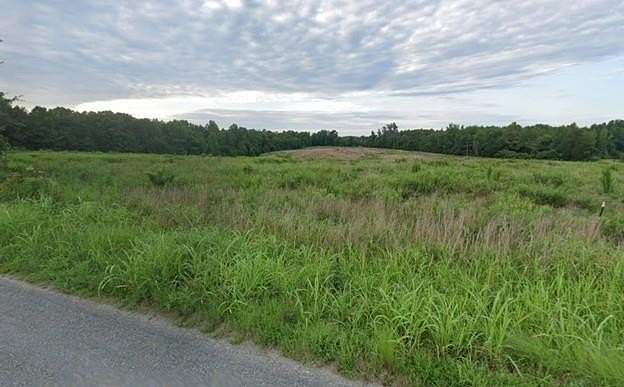 4.76 Acres of Land for Sale in Green Bay, Virginia