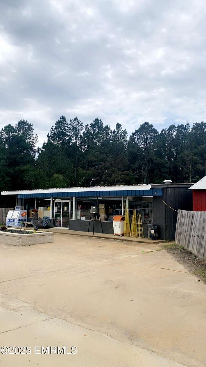 1.8 Acres of Commercial Land for Sale in Collinsville, Mississippi