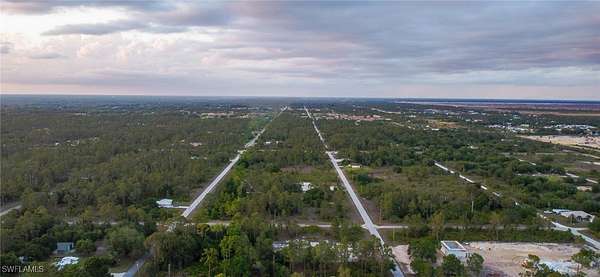 0.5 Acres of Residential Land for Sale in Lehigh Acres, Florida