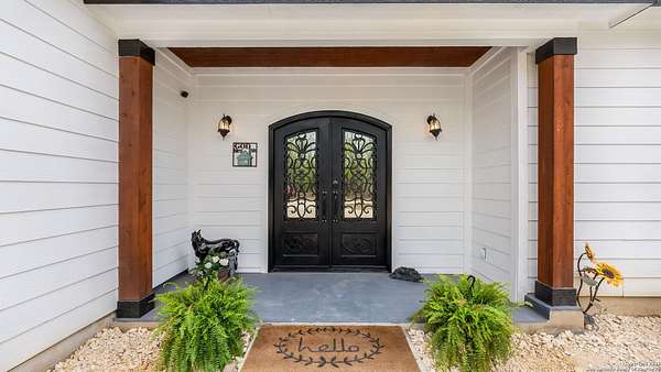 10.4 Acres of Recreational Land with Home for Sale in Von Ormy, Texas