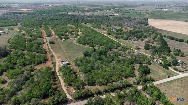 35.4 Acres of Agricultural Land for Sale in Seguin, Texas
