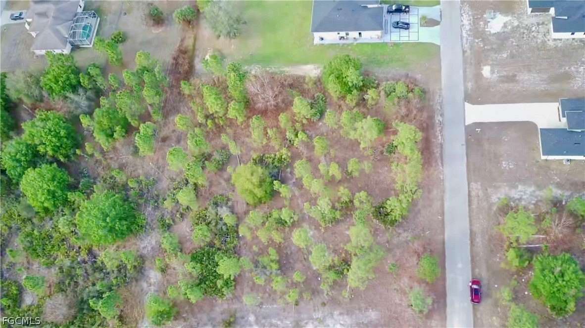 0.5 Acres of Residential Land for Sale in Lehigh Acres, Florida