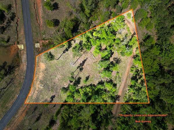 1.32 Acres of Residential Land for Sale in Hallsville, Texas
