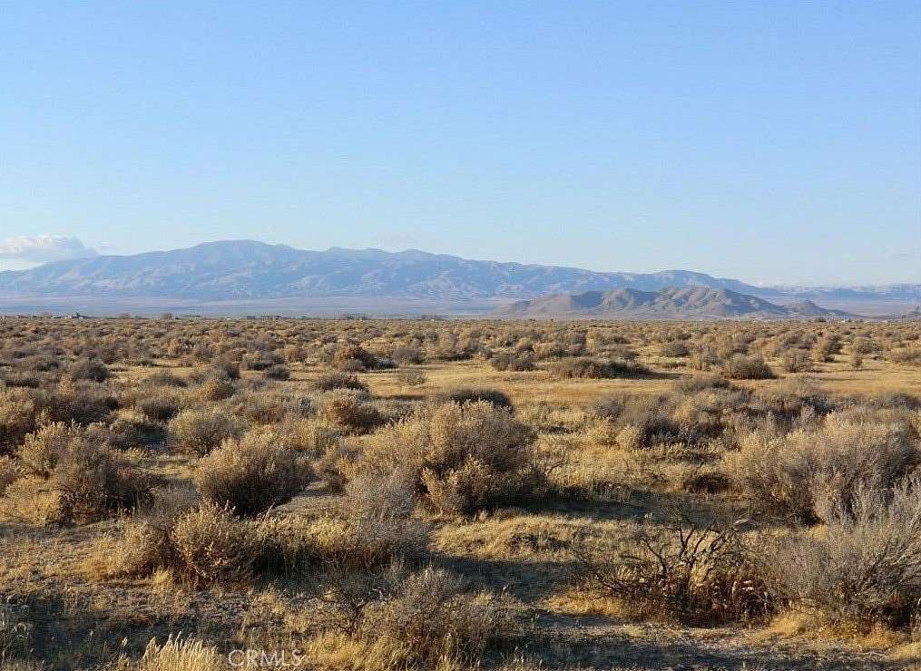 10 Acres of Land for Sale in Lancaster, California