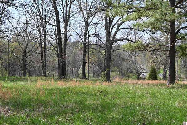 1.27 Acres of Commercial Land for Sale in Benton, Kentucky