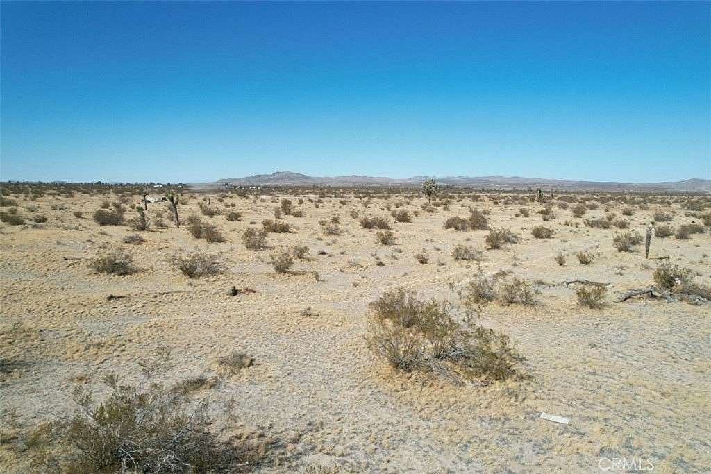 2 Acres of Land for Sale in Adelanto, California