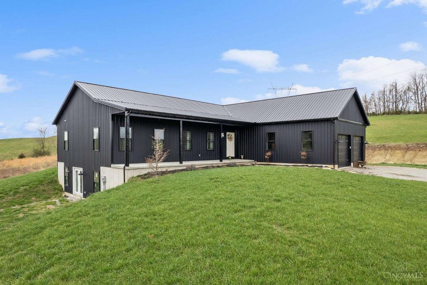 4 Acres of Residential Land with Home for Sale in Sprigg Township, Ohio