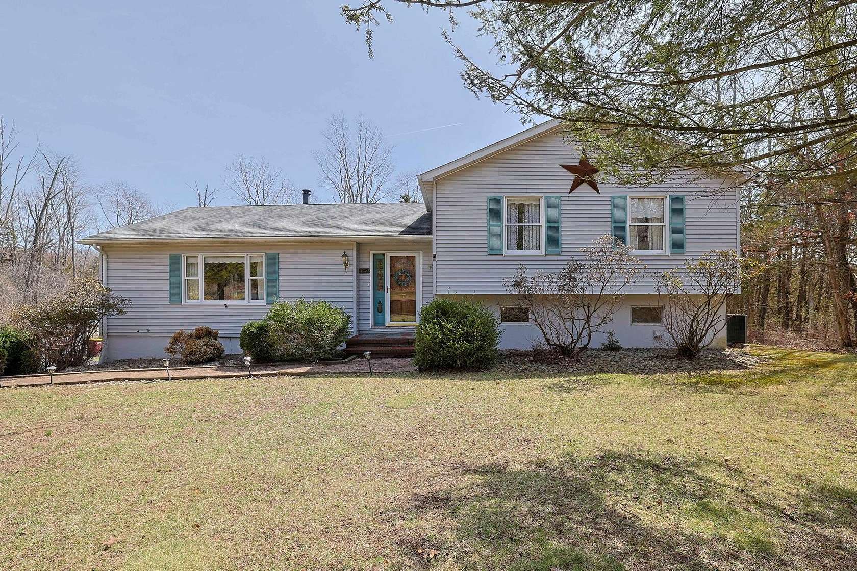4.5 Acres of Residential Land with Home for Sale in Warwick, New York