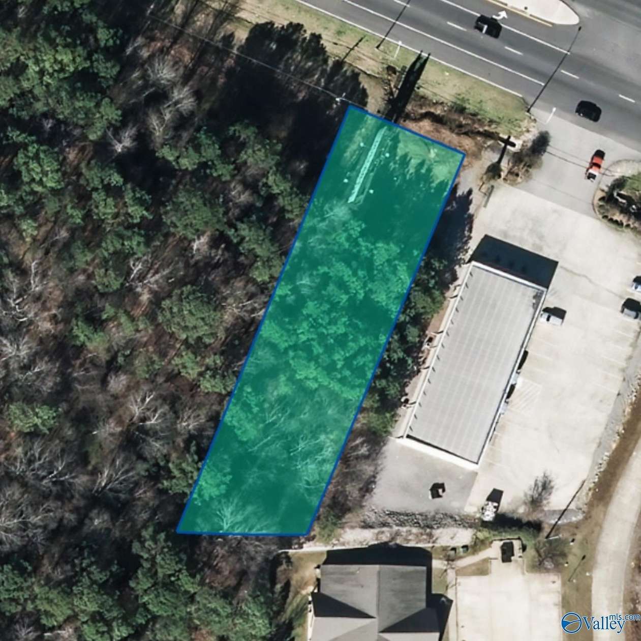 0.49 Acres of Commercial Land for Sale in Guntersville, Alabama