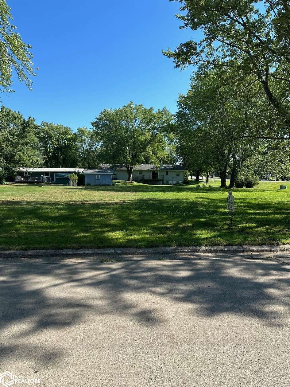 Land for Sale in Algona, Iowa