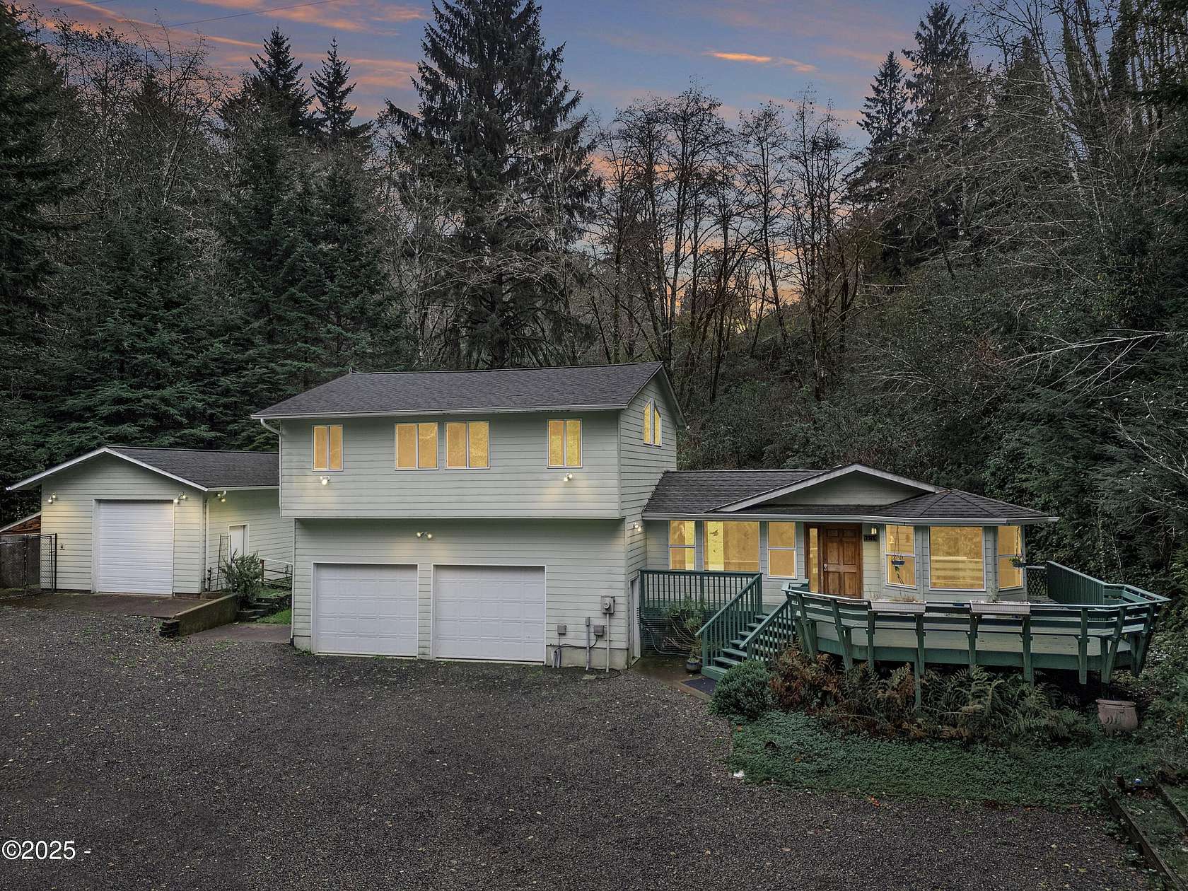 3.52 Acres of Residential Land with Home for Sale in Newport, Oregon