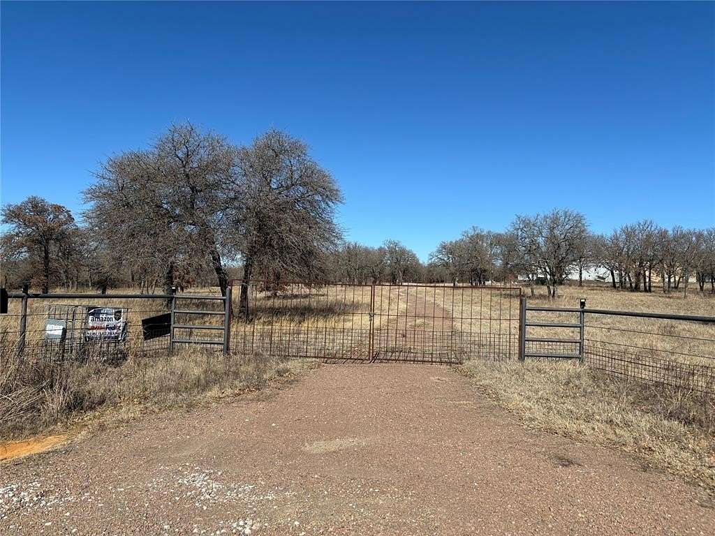 30 Acres of Recreational Land with Home for Sale in Elmore City, Oklahoma