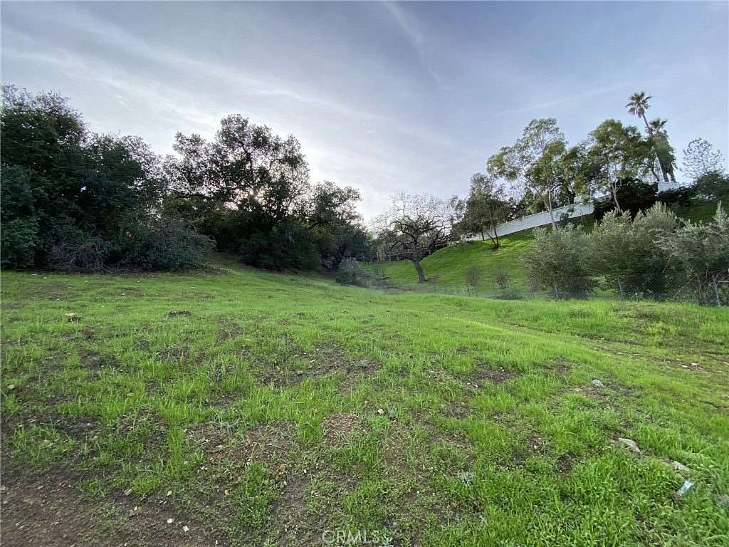 0.43 Acres of Residential Land for Sale in Thousand Oaks, California