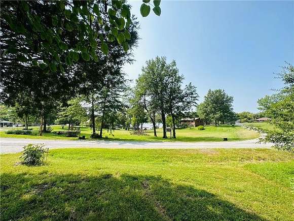 0.44 Acres of Residential Land for Sale in Gallatin, Missouri