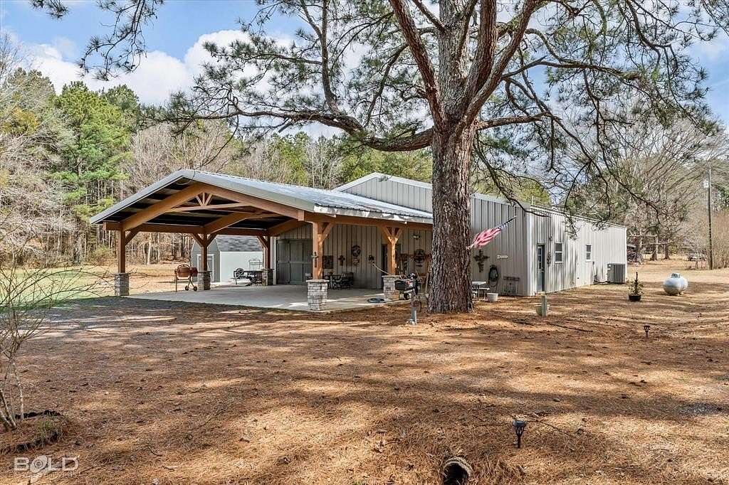 5.9 Acres of Residential Land with Home for Sale in Minden, Louisiana