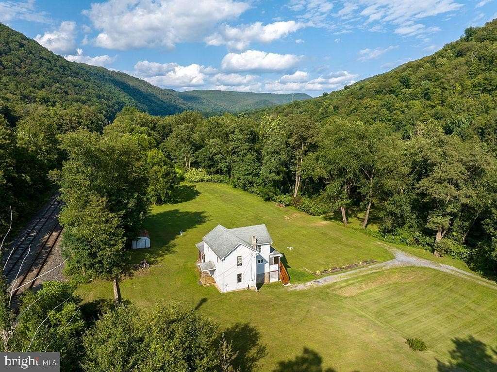 5 Acres of Residential Land with Home for Sale in Renovo, Pennsylvania