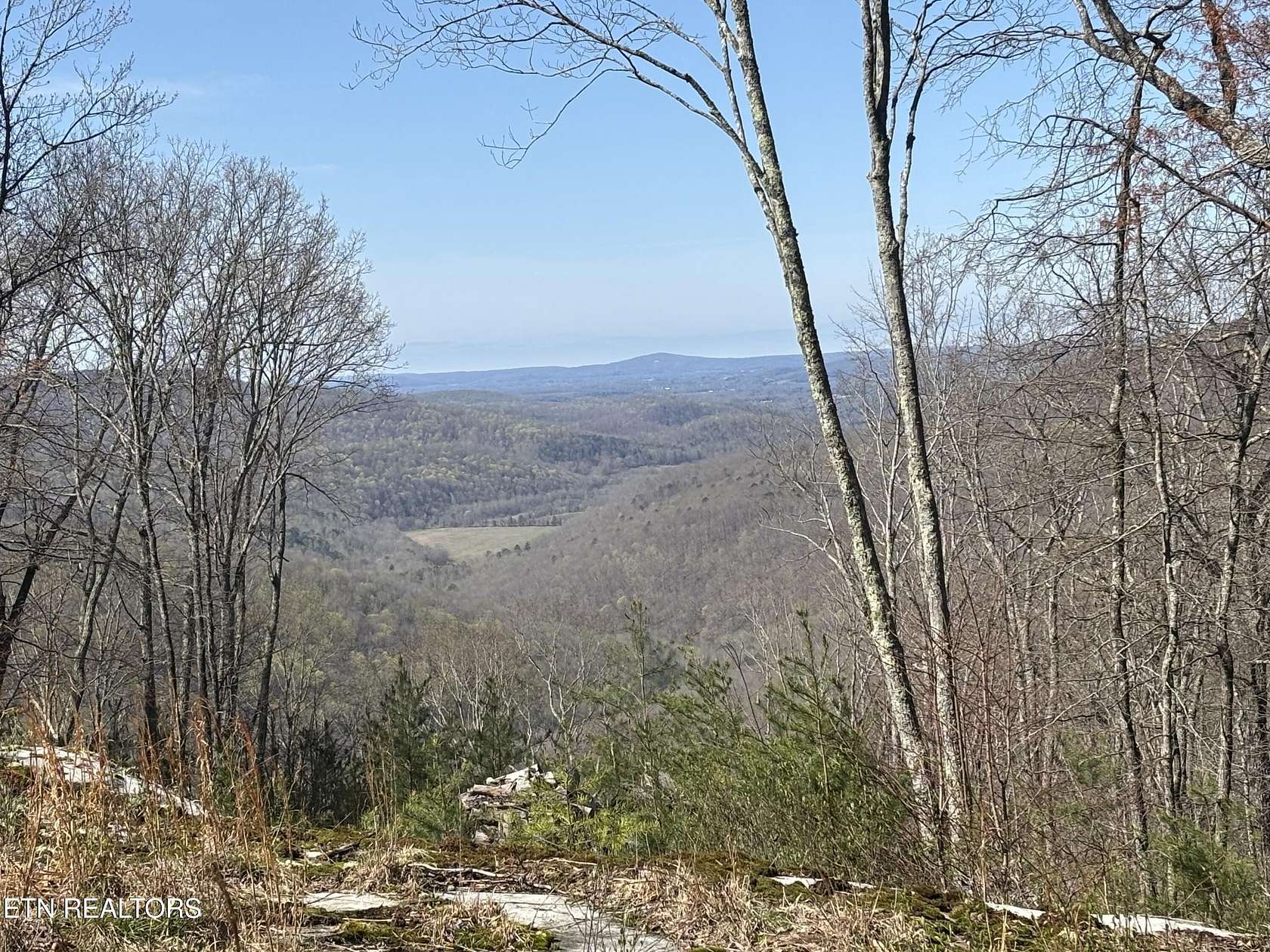 4.9 Acres of Land for Sale in Monterey, Tennessee