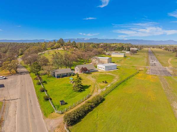 0.98 Acres of Improved Mixed-Use Land for Sale in Corning, California