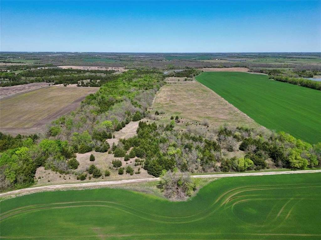 26.4 Acres of Land for Sale in Honey Grove, Texas