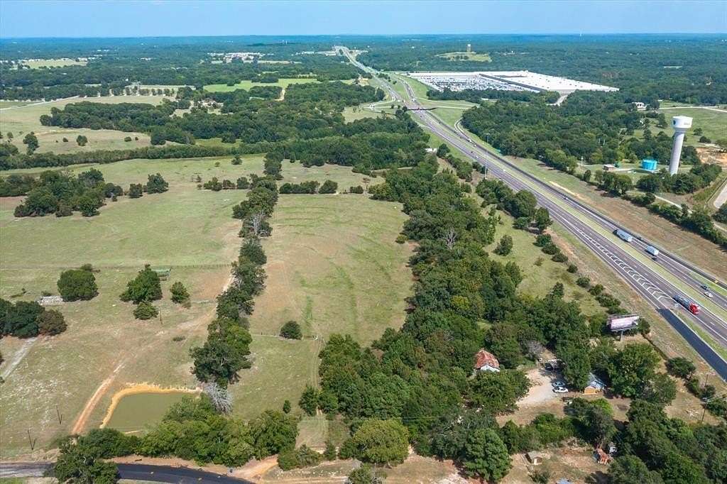 37.2 Acres of Commercial Land for Sale in Lindale, Texas