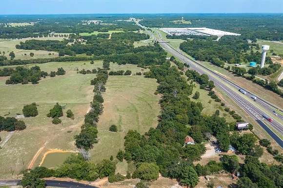 37.2 Acres of Commercial Land for Sale in Lindale, Texas