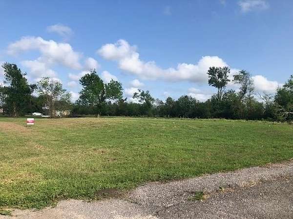 0.44 Acres of Land for Sale in Raceland, Louisiana