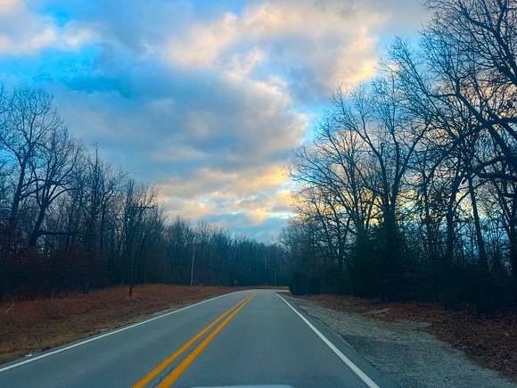 2.59 Acres of Residential Land for Sale in Horseshoe Bend, Arkansas