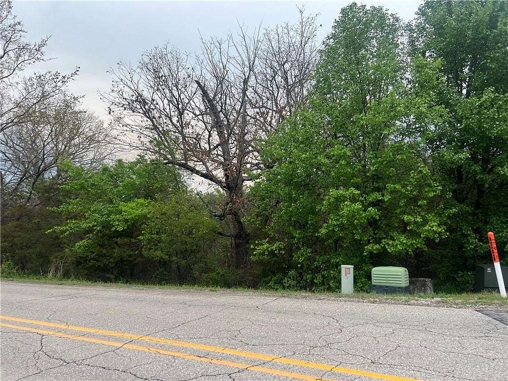 0.24 Acres of Commercial Land for Sale in Holiday Island, Arkansas