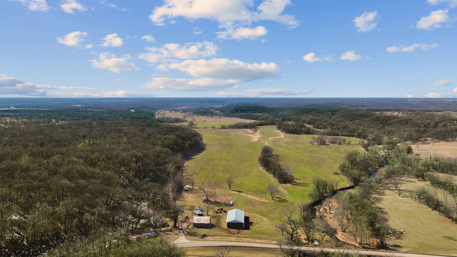 385 Acres of Agricultural Land for Sale in Siloam Springs, Arkansas