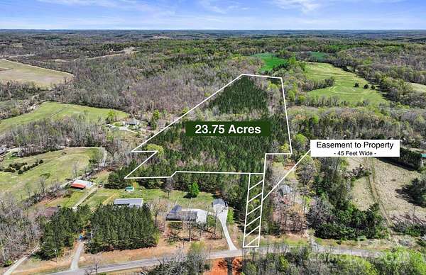 23.8 Acres of Recreational Land for Sale in Claremont, North Carolina