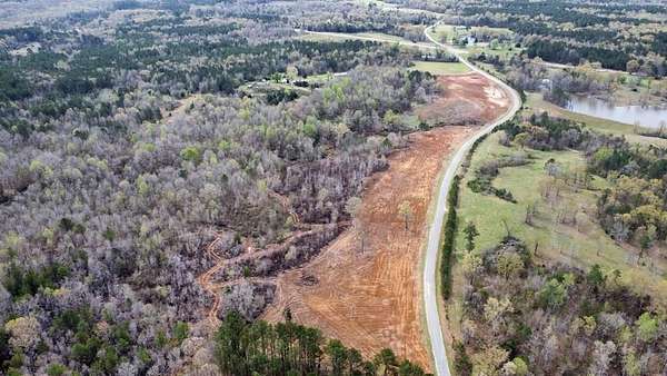 5 Acres of Residential Land for Sale in Waterford, Mississippi