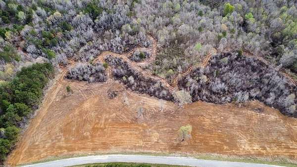 5 Acres of Residential Land for Sale in Waterford, Mississippi