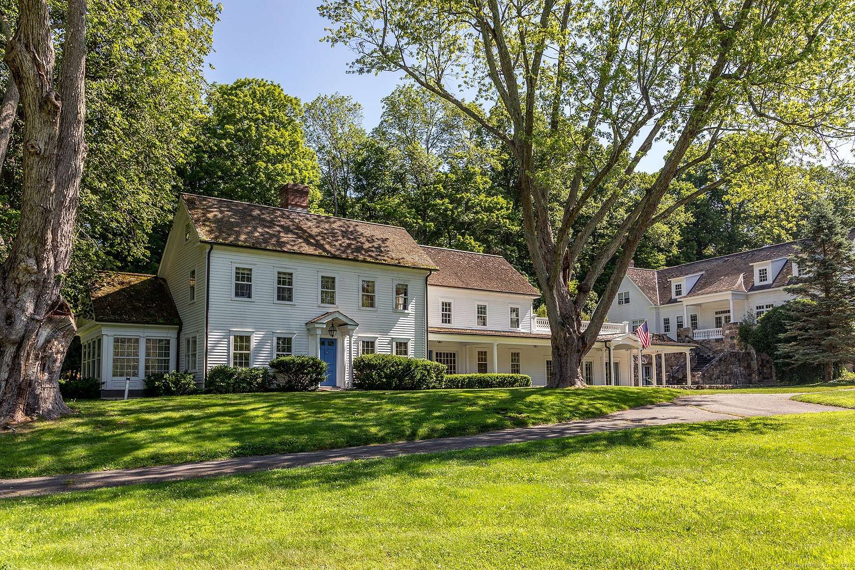 10 Acres of Residential Land with Home for Sale in Washington, Connecticut