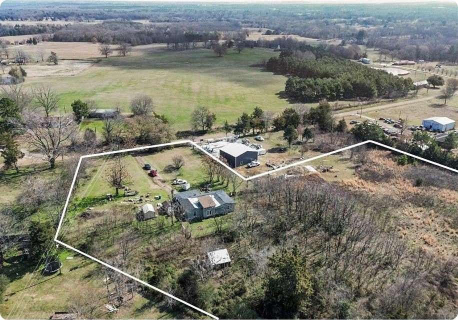 4.66 Acres of Land with Home for Sale in Mount Pleasant, Texas