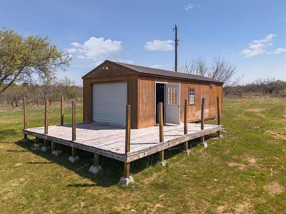 5 Acres of Land for Sale in Jacksboro, Texas