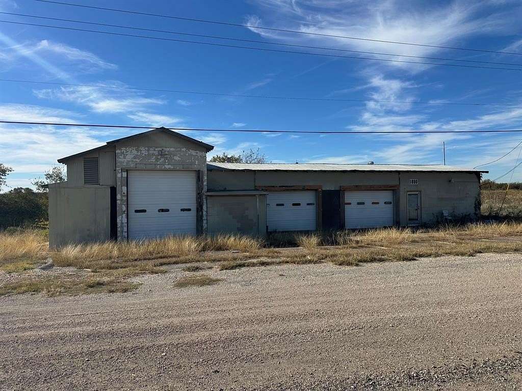 5.42 Acres of Commercial Land for Sale in Cleburne, Texas