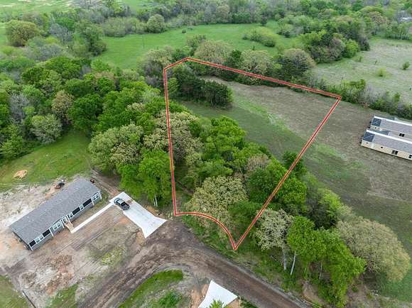 1.63 Acres of Residential Land for Sale in Bonham, Texas