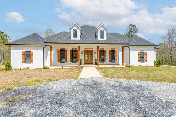 10.3 Acres of Land with Home for Sale in Jacksonville, Alabama