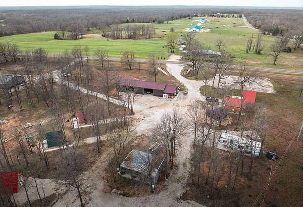 15 Acres of Improved Land for Sale in Tunas, Missouri