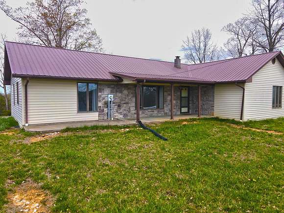 2.27 Acres of Residential Land with Home for Sale in Monticello, Kentucky