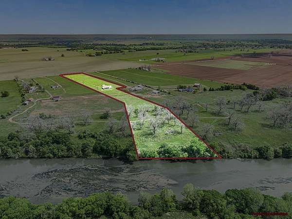 10 Acres of Land with Home for Sale in La Grange, Texas