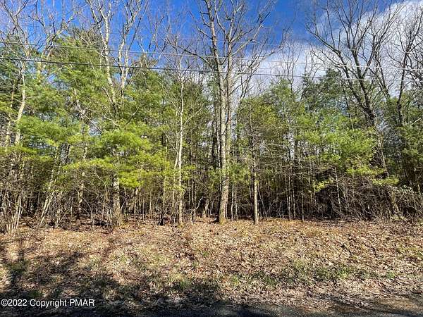 1.2 Acres of Residential Land for Sale in Kunkletown, Pennsylvania