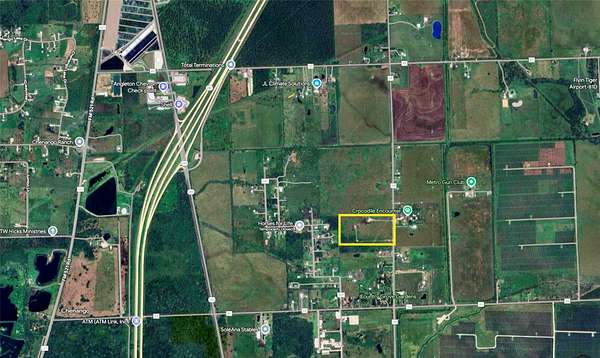 24 Acres of Agricultural Land for Sale in Angleton, Texas