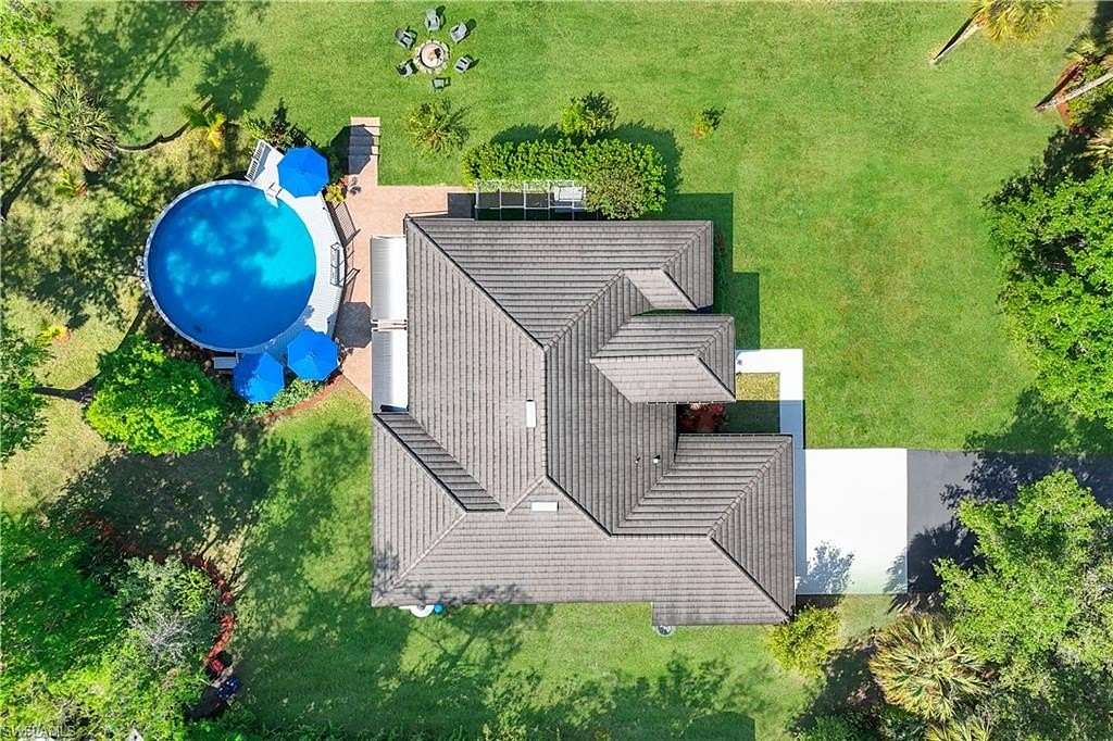 2.73 Acres of Residential Land with Home for Sale in Naples, Florida