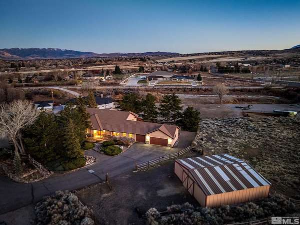 2.67 Acres of Residential Land with Home for Sale in Reno, Nevada