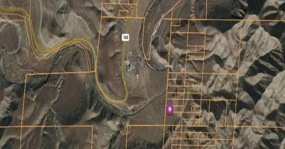 1.25 Acres of Land for Sale in Coalinga, California
