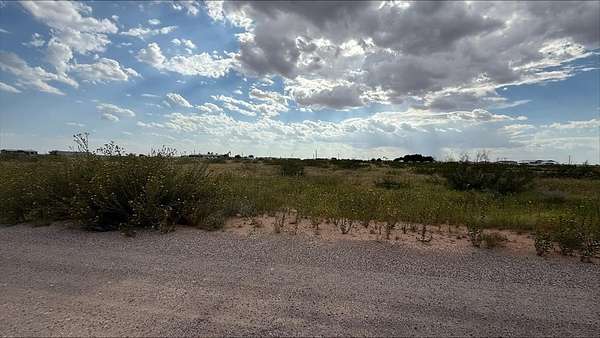 1.86 Acres of Residential Land for Sale in Gardendale, Texas