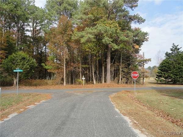 0.56 Acres of Land for Sale in Kilmarnock, Virginia